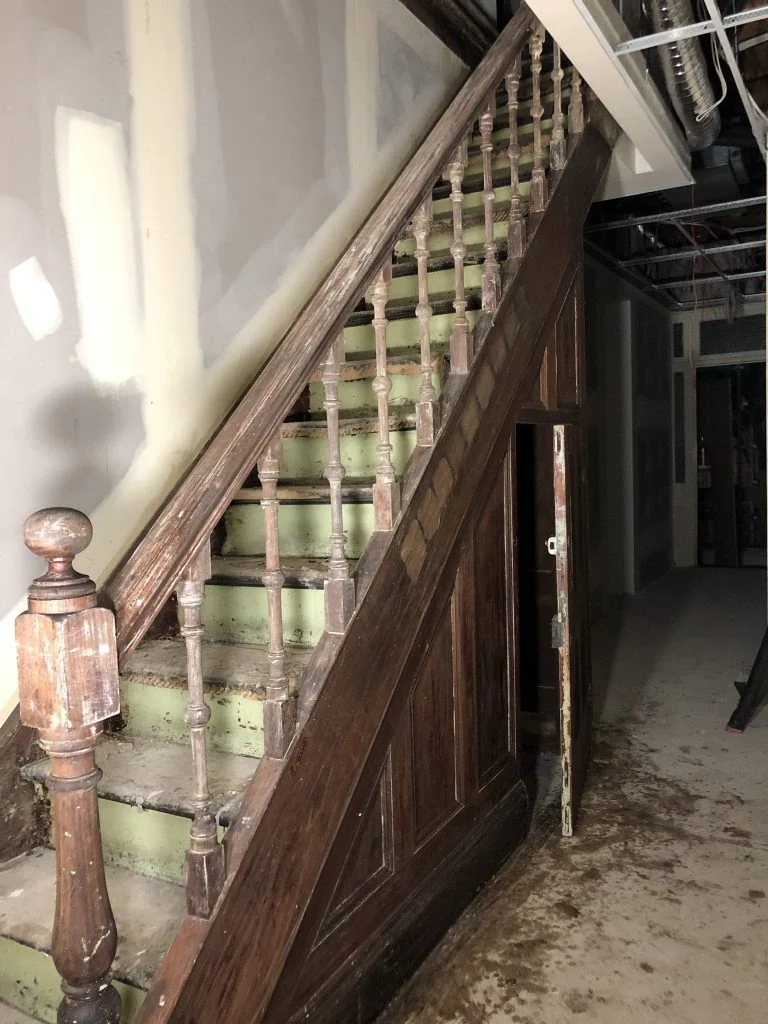 Lead paint removal brisbane staircase